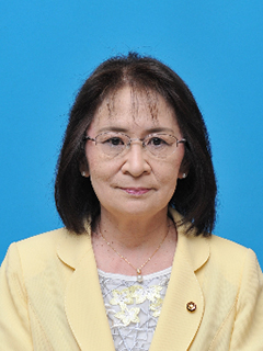 三島　久美子